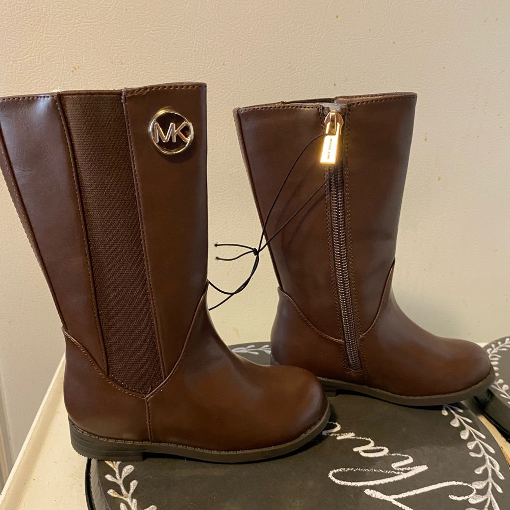 Michael Kors Girls SZ 7 Riding Boot